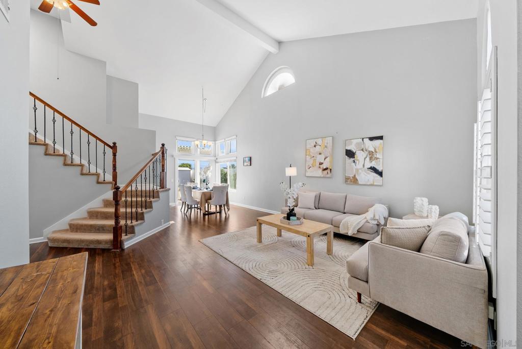5944 Rio Valle