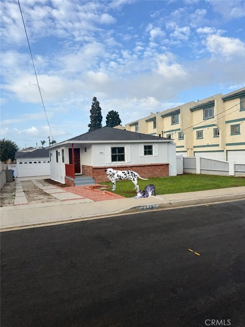 Photo of 2419 Marshallfield Lane, Redondo Beach, CA 90278 (MLS # SB26221171)
