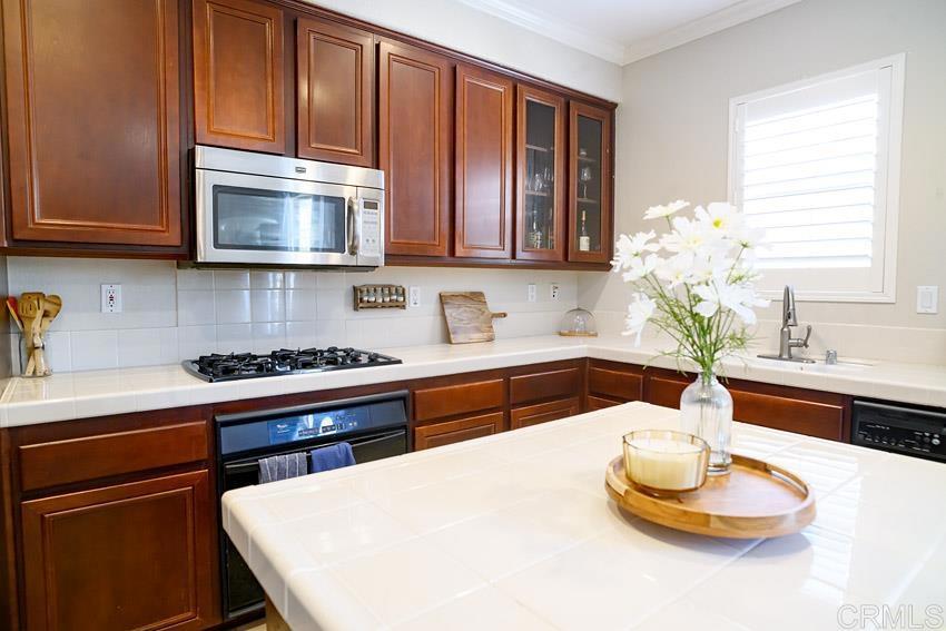 2232 Huntington Point Road 53