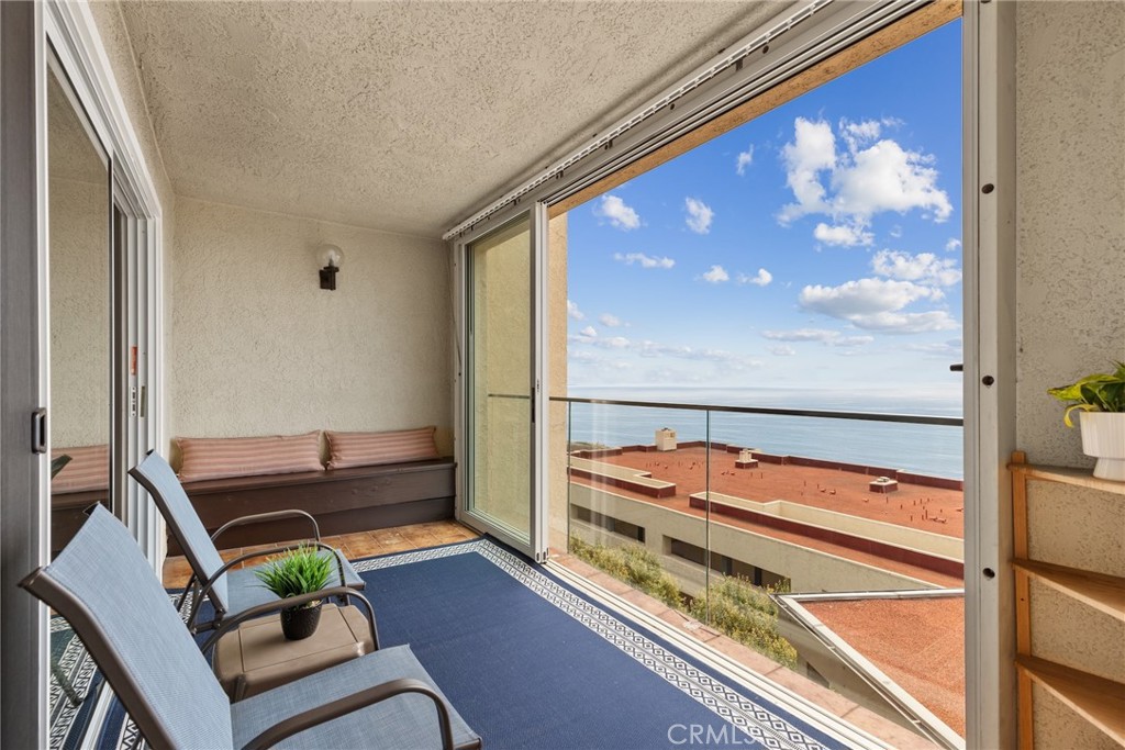 3200 La Rotonda Drive 613