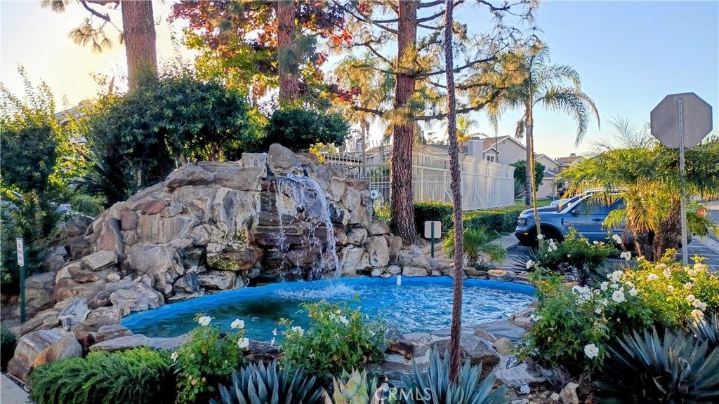 1649 Toyon