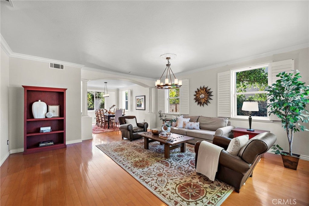 880 Shepard Crest Drive