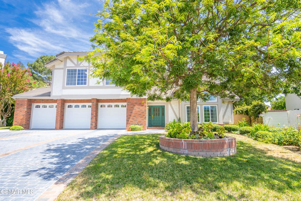 1312 Dubonnet Court