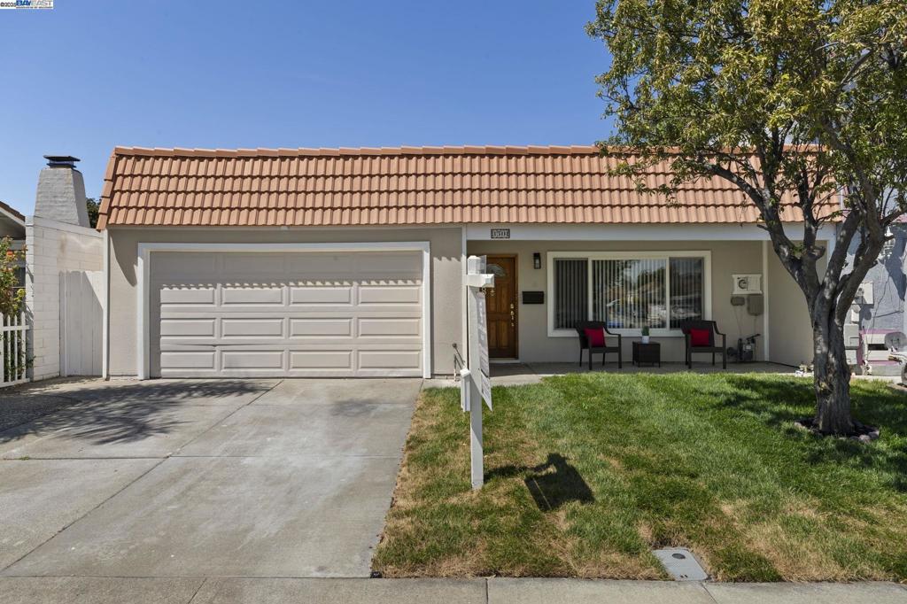 Welcome to this beautifully updated 3 bedroom, 2 bathroom home in Fremont’s sought-after Lakes and Birds community. Offering 1,276 sq ft of living space on a 3,440 sq ft lot, this home blends modern comfort with inviting design. A freshly planted lawn with smart-timed sprinklers enhances curb appeal. Inside, the spacious living room is filled with natural light, contemporary paint, and recessed lighting. Skylights, dual-pane windows, and sliding glass doors brighten the home throughout. The renovated kitchen boasts new cabinets, stainless steel appliances, Quartz counters, and breakfast bar seating. Stylish LVP flooring with new baseboards flows through the home. The large primary suite includes a walk-in closet, remodeled bath, and backyard access. Both bathrooms are beautifully updated with LED mirrors. Secondary bedrooms are airy with large closets. A dedicated laundry room with 220V outlet adds convenience. The bonus sunroom opens to the low-maintenance backyard with a new planter and retaining wall. Ample storage includes a two-car garage with built-ins plus multiple closets. Home was re-piped with copper plumbing in 2010. Top Fremont schools!