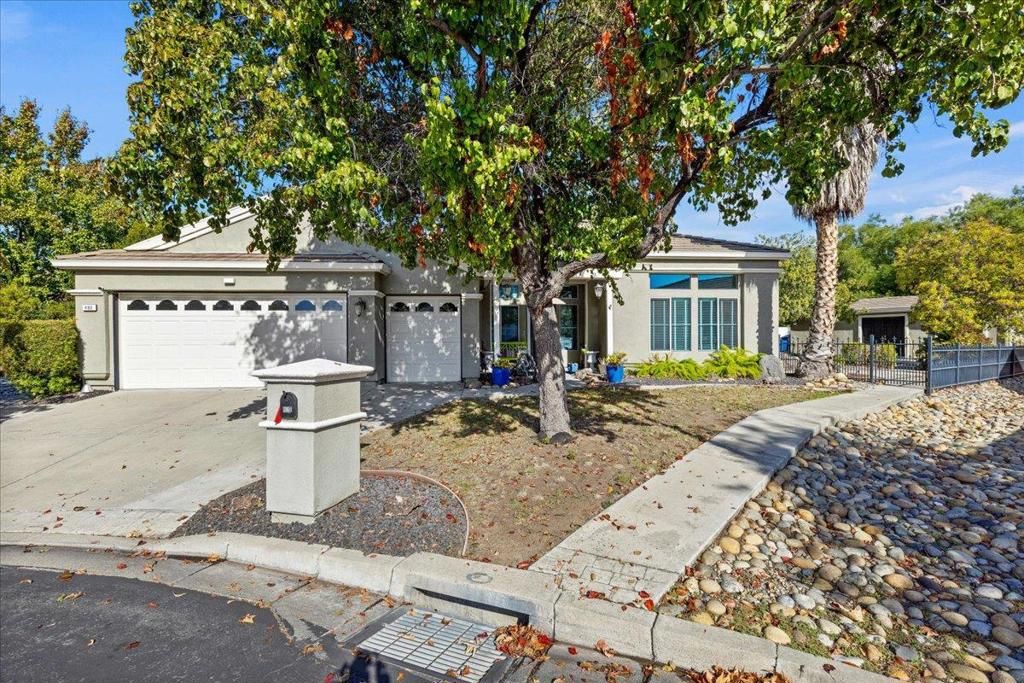 Photo of 490 Chesapeake Terrace, Brentwood, CA 94513 (MLS # ML82027415)