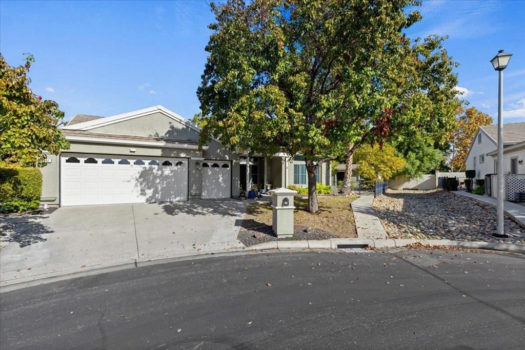 Photo of 490 Chesapeake Terrace, Brentwood, CA 94513 (MLS # ML82027415)