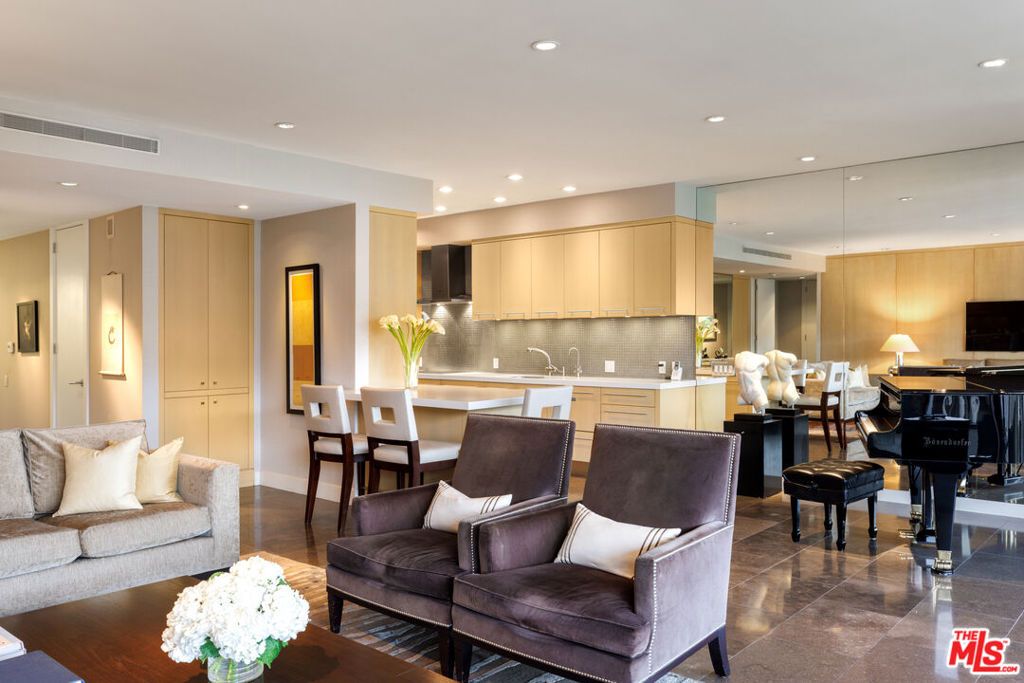 Photo of 9255 Doheny Road #1003, West Hollywood, CA 90069 (MLS # 25614949)