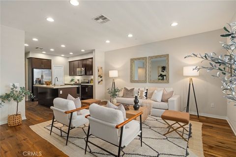 12913 Mission Avenue 108 Hawthorne CA 90250