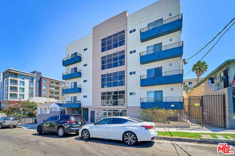 Photo of 1042 S Kingsley Drive #PH4, Los Angeles, CA 90006 (MLS # 26873983)