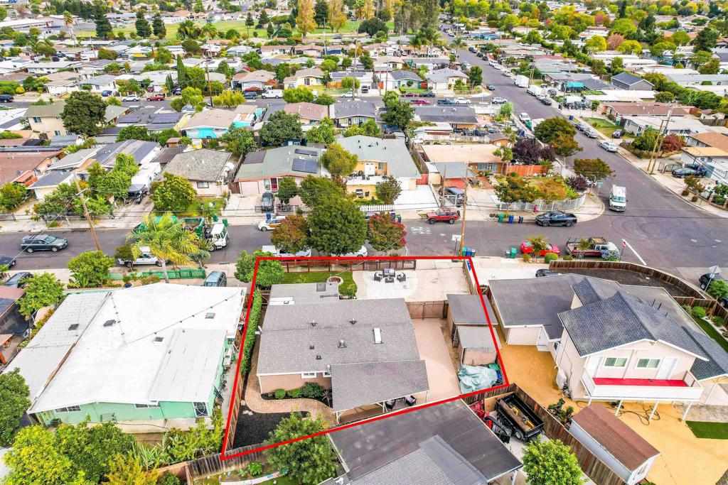 HAYWARD - Residential