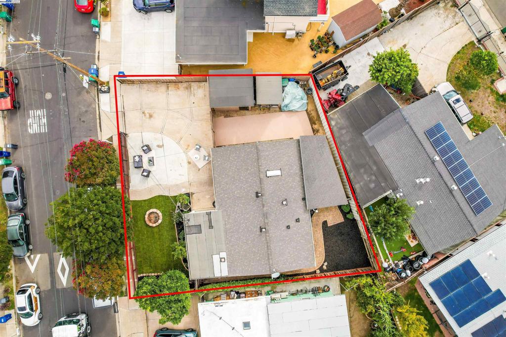 HAYWARD - Residential