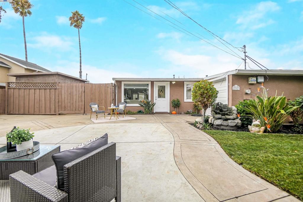 Photo of 27923 Havana Ave Ave, Hayward, CA 94544 (MLS # 41115616)