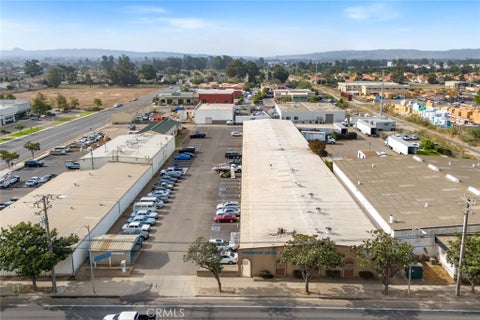 Tiny photo for 722 W Betteravia RD #B, Santa Maria, CA 93455 (MLS # NS26193546)
