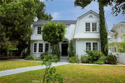 738 S Norton Avenue Los Angeles CA 90005