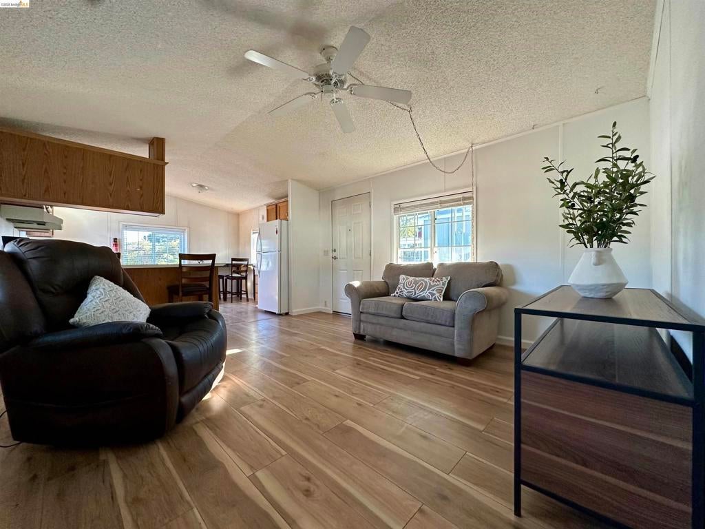 14192 Tuolumne Road