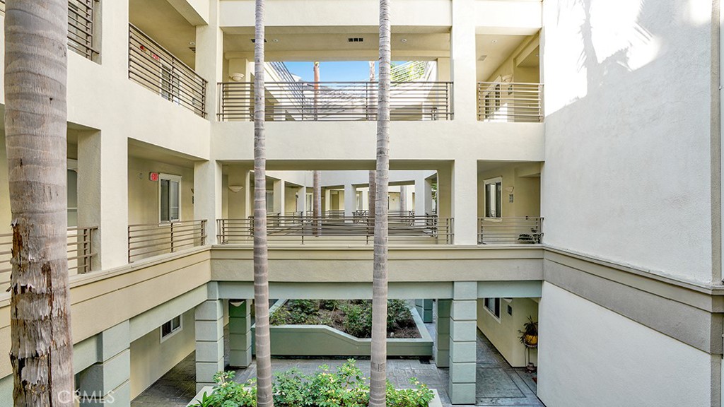 Metropolitan (MET) - Residential