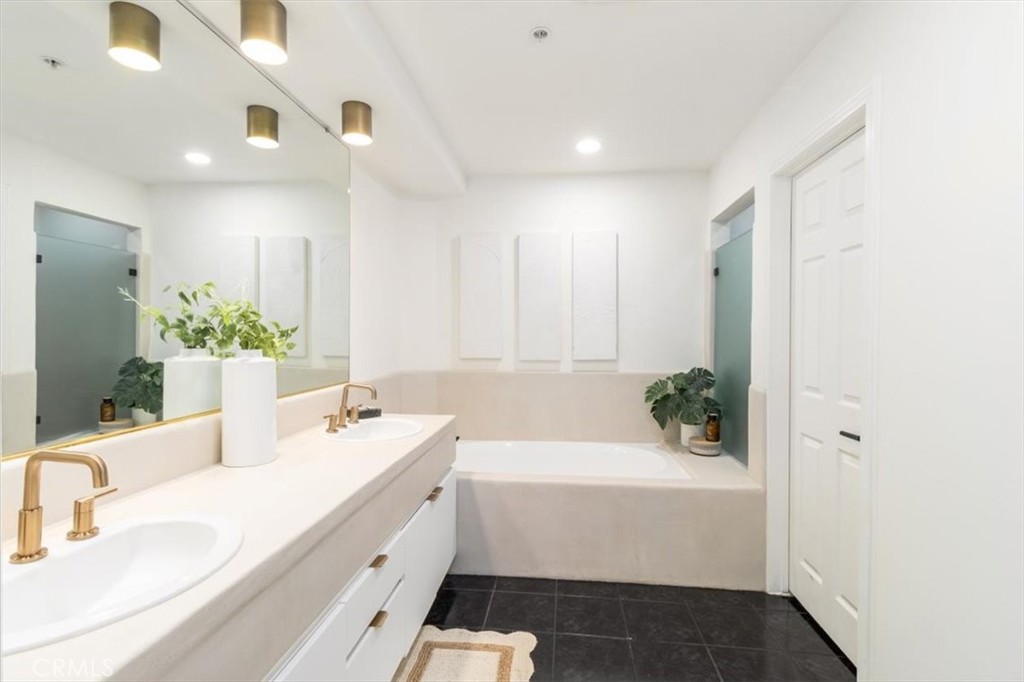 Metropolitan (MET) - Residential