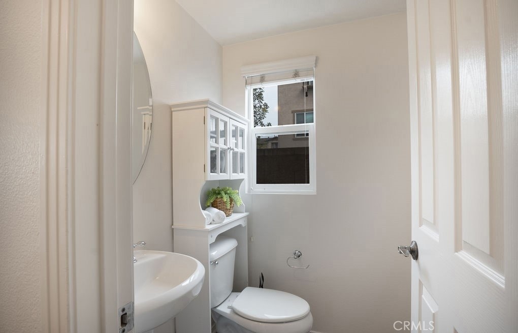 Tustin Village (TV) - Residential Lease