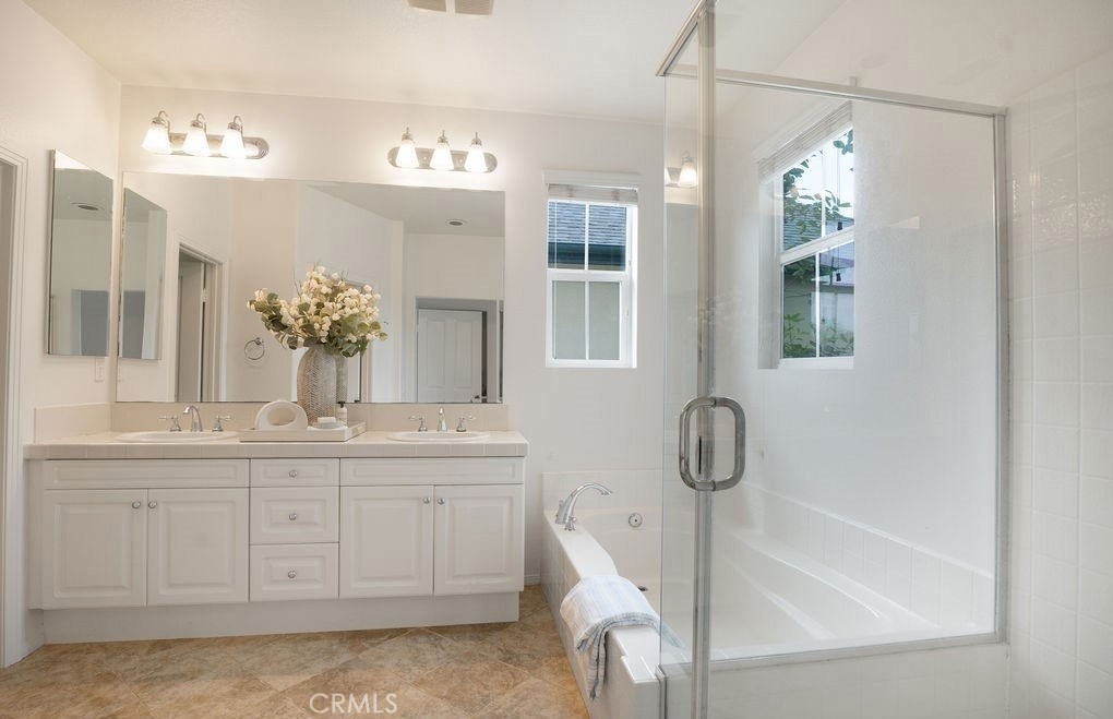 Tustin Village (TV) - Residential Lease