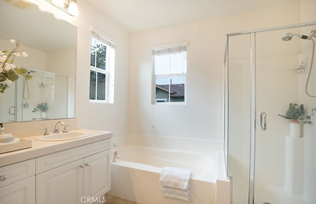 Tustin Village (TV) - Residential Lease