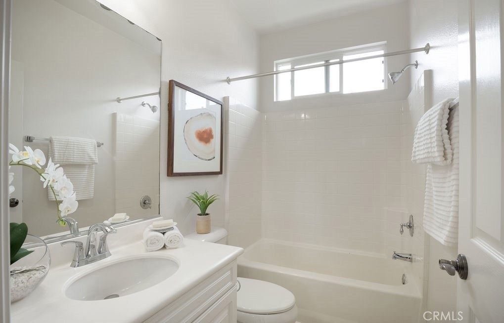 Tustin Village (TV) - Residential Lease