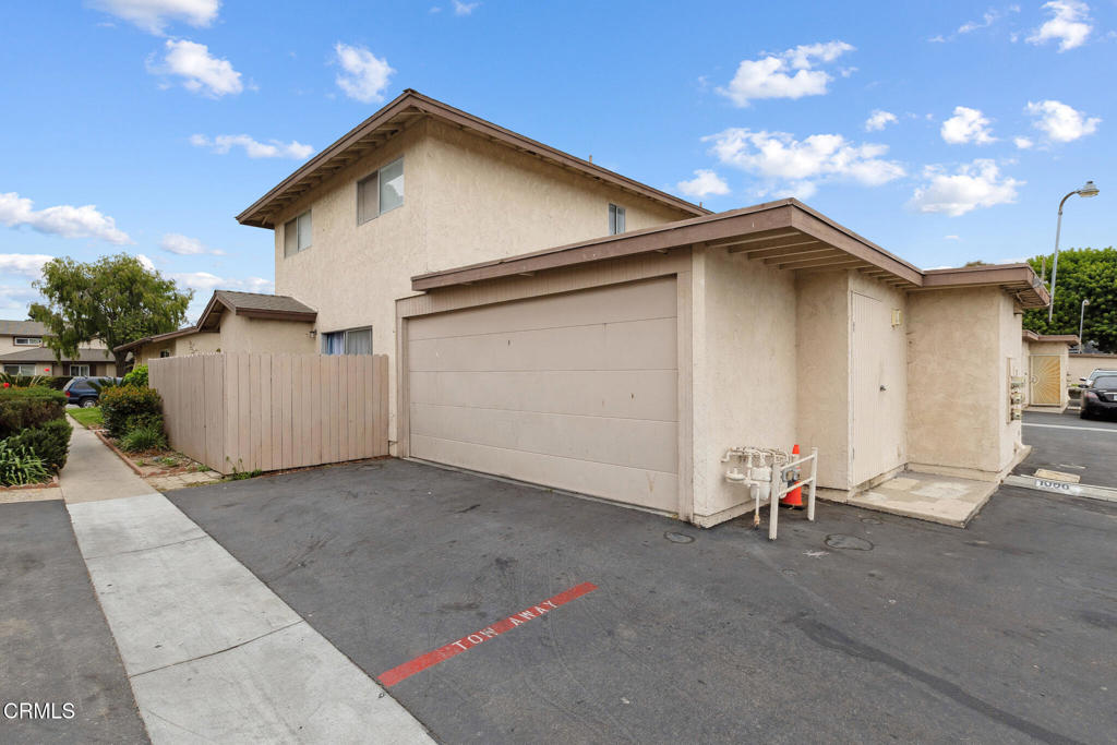 Channel Island Park I - 2158 - Residential