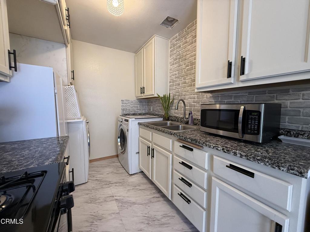 Channel Island Park I - 2158 - Residential