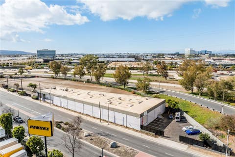 Photo of 19603 Figueroa St, Carson, CA 90745 (MLS # SB26040946)