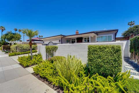 Photo of 8139 Paseo Del Ocaso, La Jolla, CA 92037 (MLS # 260011863SD)