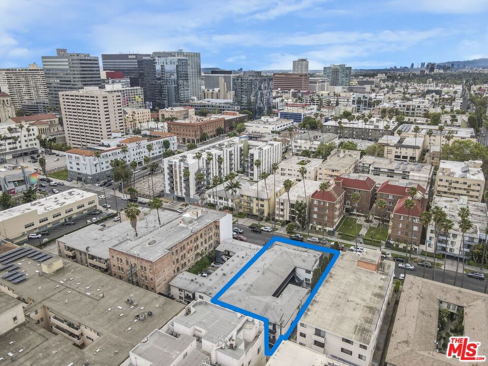 400 S Mariposa Avenue