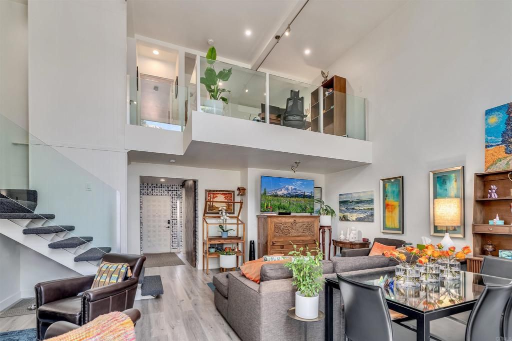 listing image 130725868292012730604