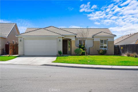 Photo of 737 Fume Blanc Court, Los Banos, CA 93635 (MLS # MC26166708)