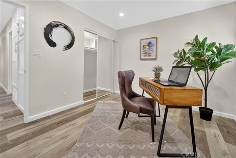 Tiny photo for 22637 Covello, West Hills, CA 91307 (MLS # SR26029160)