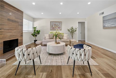 Tiny photo for 22637 Covello, West Hills, CA 91307 (MLS # SR26029160)