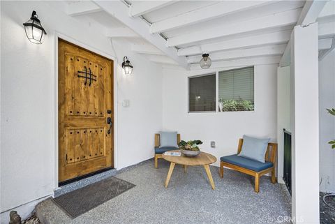 Tiny photo for 22637 Covello, West Hills, CA 91307 (MLS # SR26029160)