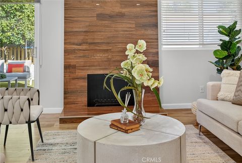 Tiny photo for 22637 Covello, West Hills, CA 91307 (MLS # SR26029160)