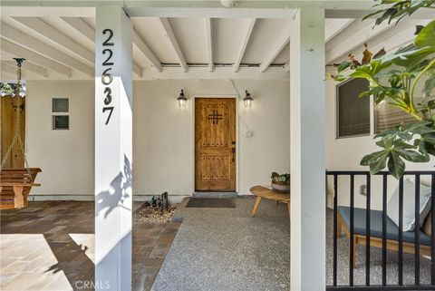 Tiny photo for 22637 Covello, West Hills, CA 91307 (MLS # SR26029160)