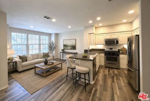 Photo of 27030 Victoria Lane #76, Valencia, CA 91355 (MLS # 26775839)