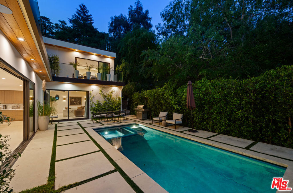 1884 Laurel Canyon Road
