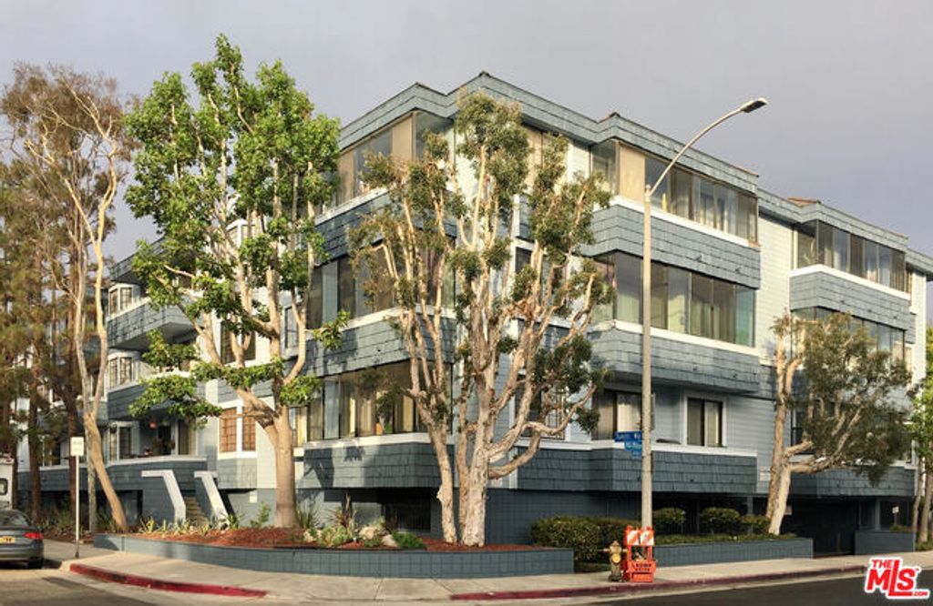 listing image 130722899798994568780