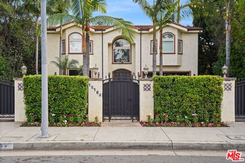 Photo of 13164 Magnolia Boulevard, Sherman Oaks, CA 91423 (MLS # 26660329)