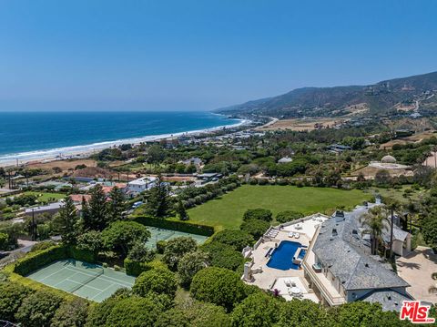 6051 Philip Avenue Malibu CA 90265