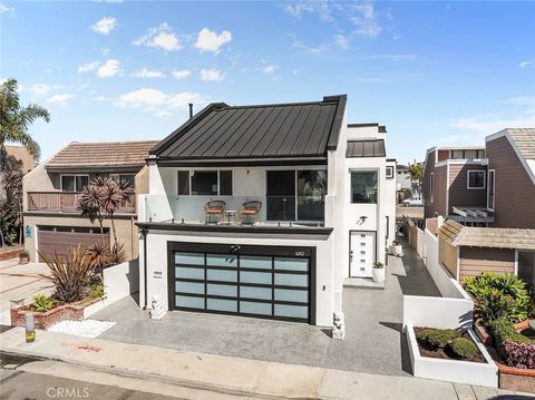 16742 Intrepid Ln Huntington Beach CA 92649