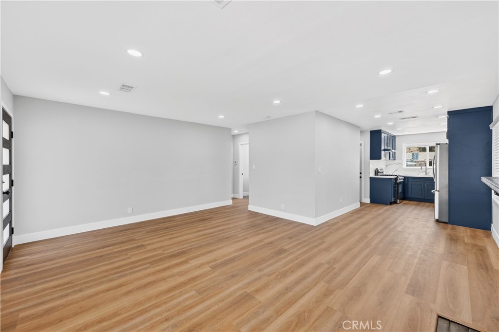 2120 Clark