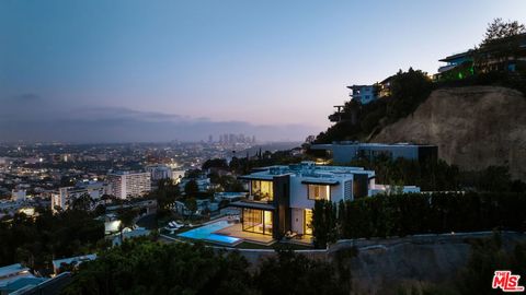 Photo of 8366 Sunset View Drive, West Hollywood, CA 90069 (MLS # 26829447)