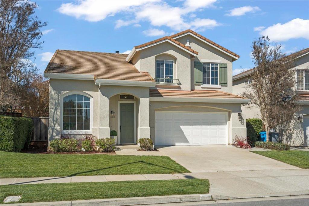 935 Oak Brook Way