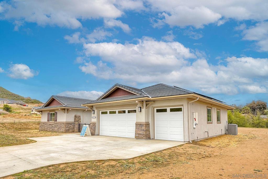 Valley Center - Residential