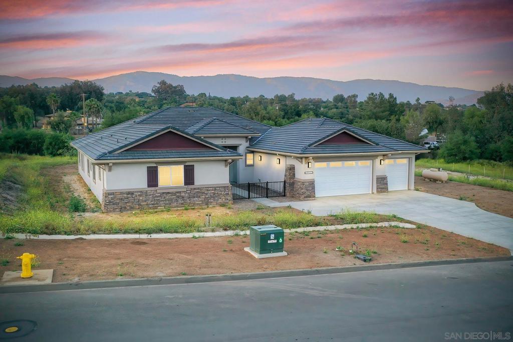 Valley Center - Residential