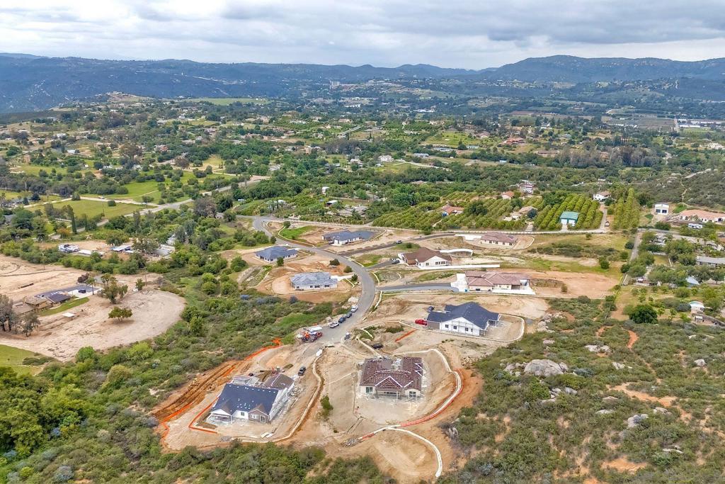 Valley Center - Residential