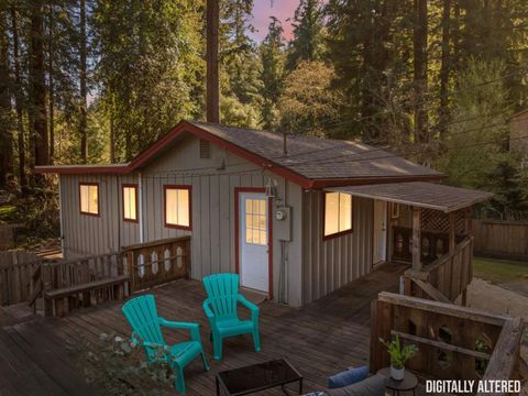 Photo of 120 Madrona Way, Ben Lomond, CA 95005 (MLS # ML82037926)